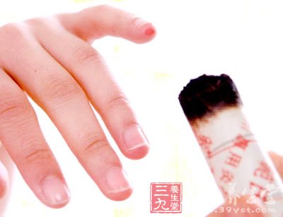 點(diǎn)擊將在新窗口查看全圖 中醫養生 常灸三穴位健康無(wú)憂(yōu)